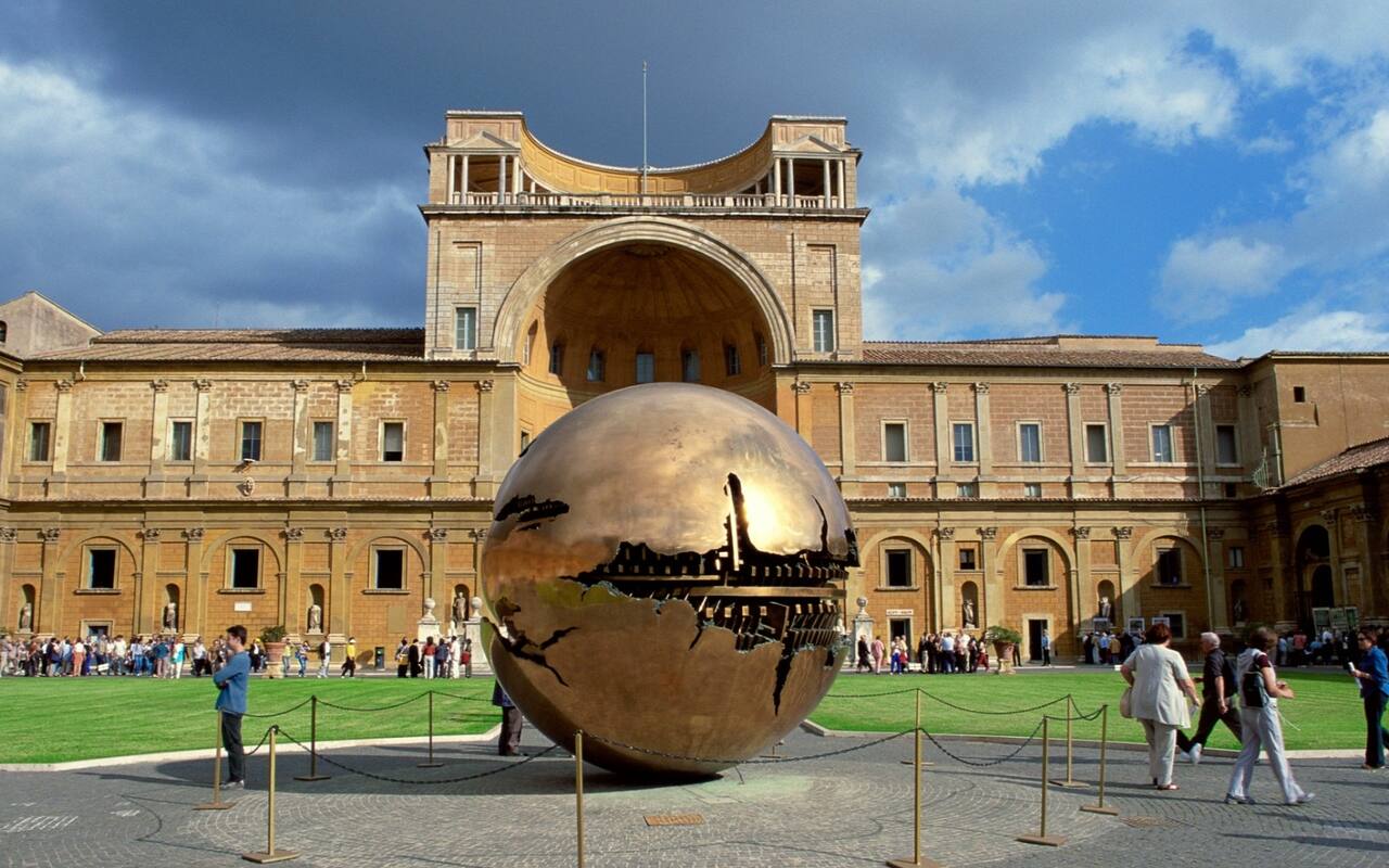 Arnaldo Pomodoro: The Beauty of Wounded Matter